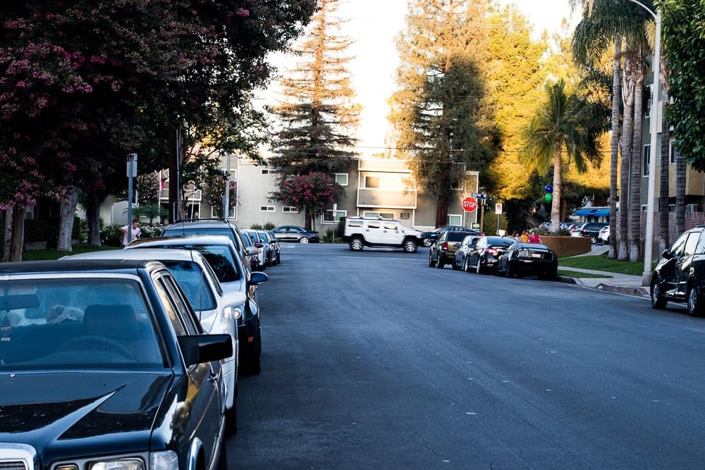 Lynwood, CA – Three Hurt in Motor Vehicle Accident on Long Beach Blvd