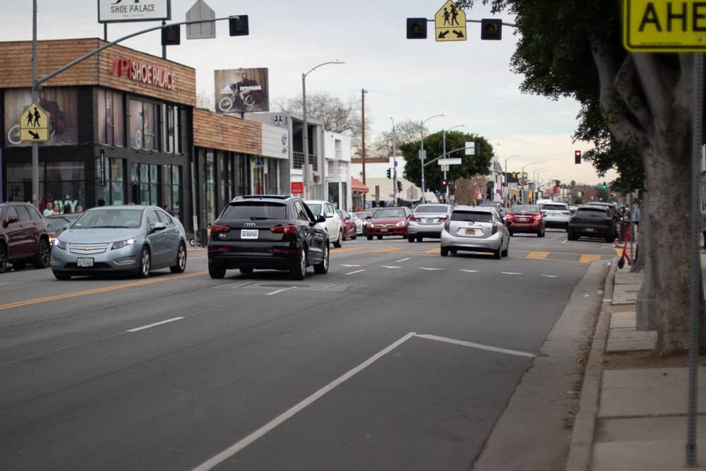 Los Angeles, CA - Crash at James M Wood Blvd & Beacon Ave